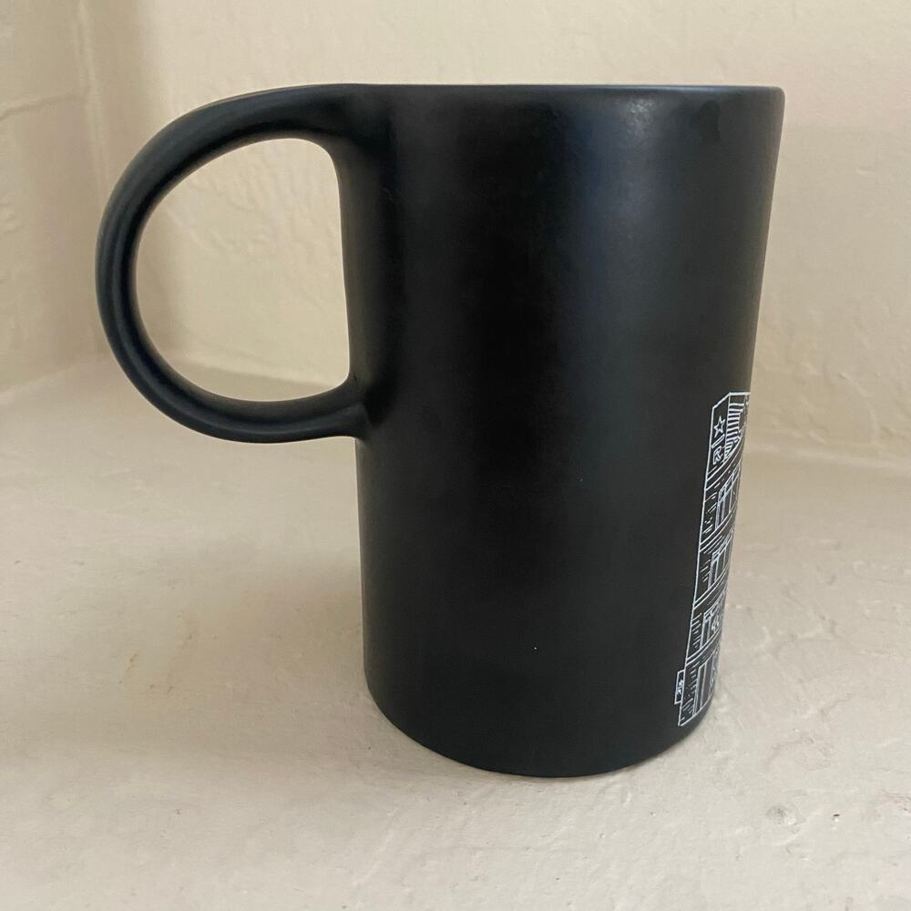 Starbucks Reserve Roastery Chicago Coffee Mug 10 Oz Black White Tea - Picture 3 of 5